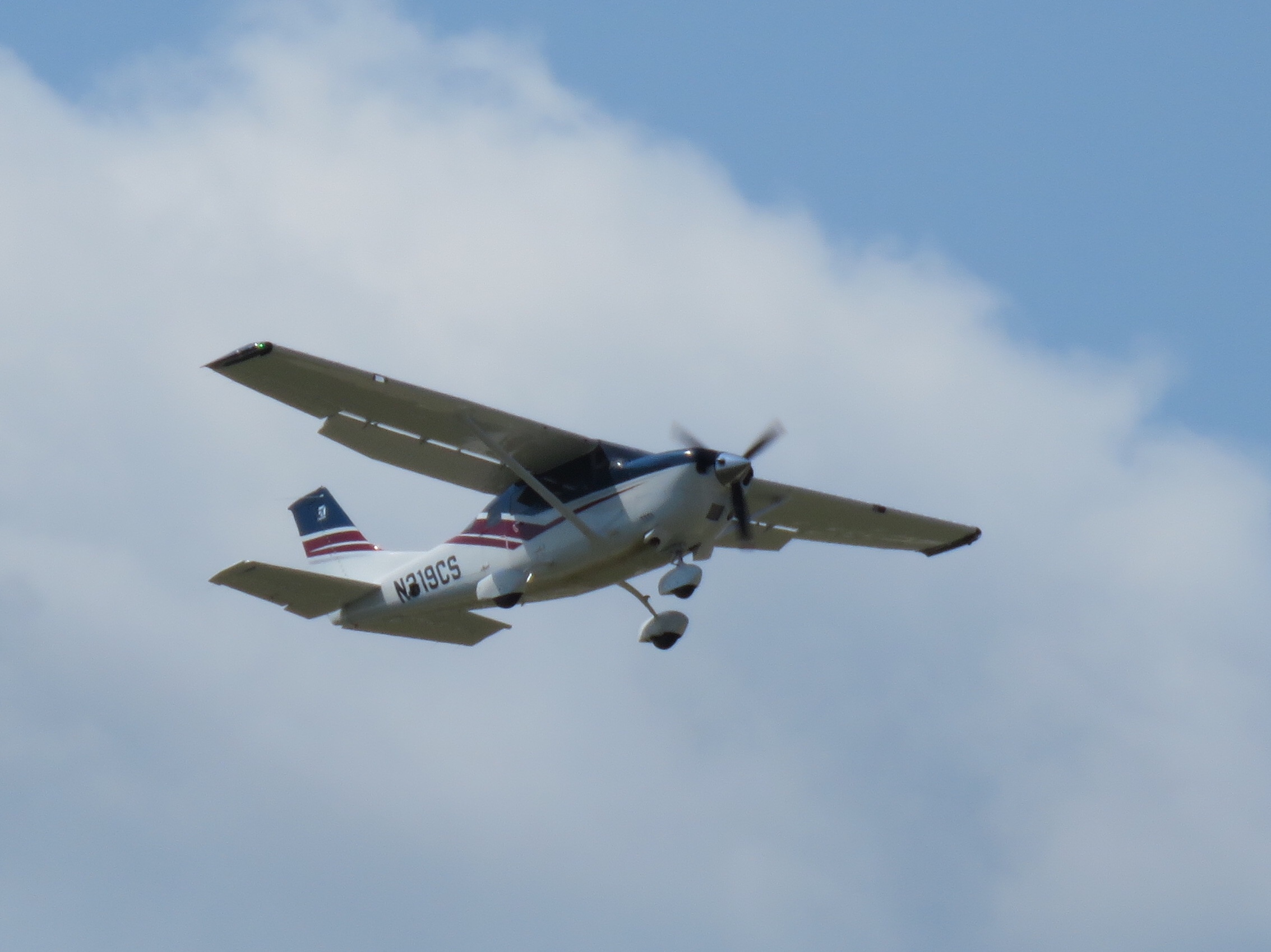 313828CF-19CC-4E1F-AABE-521E12DB59B0