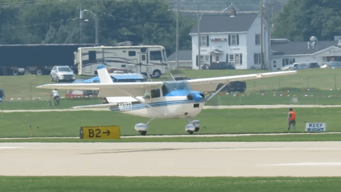 C144EC37-2819-4817-870F-D4F451E67365