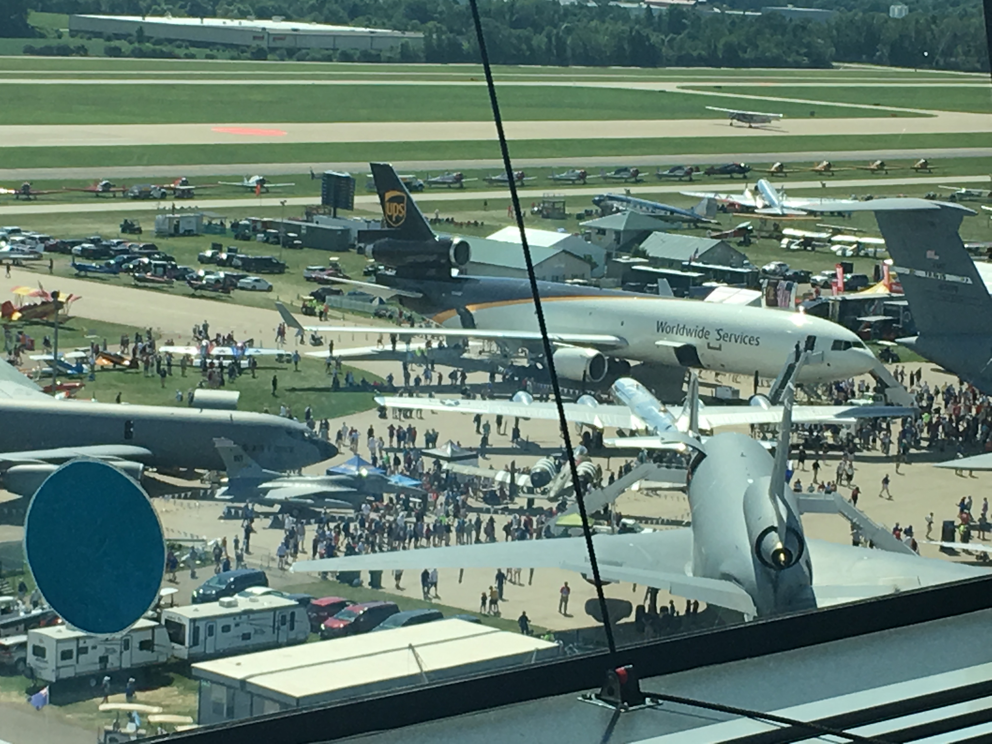 D58CB917-43C0-4E47-B5FF-8719E4B9BC0C