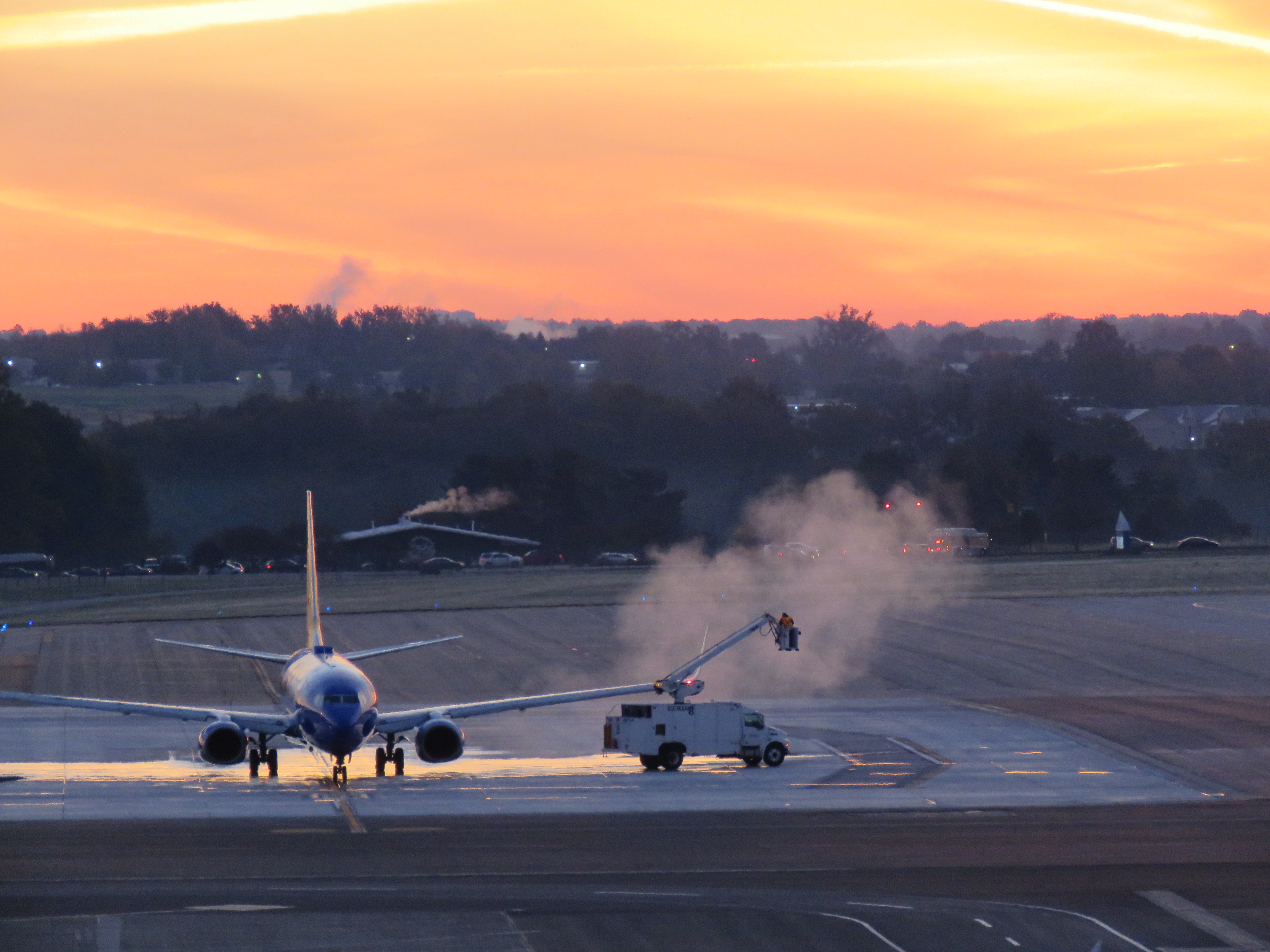 E7831688-6818-4CEE-A322-9DFBAE7A72CC